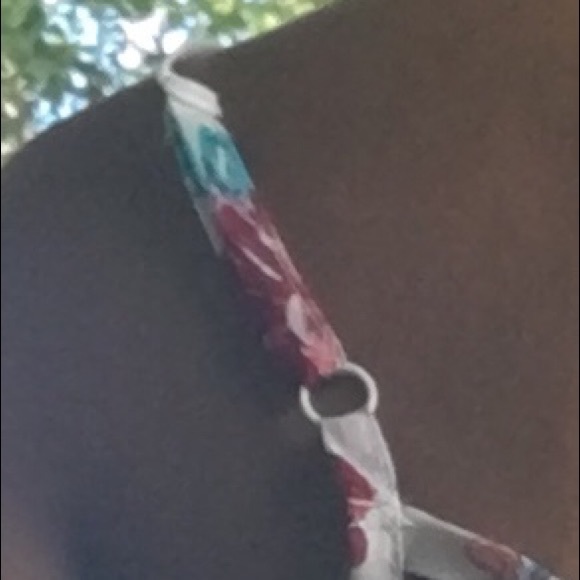 Full Tilt Medium Chiffon Tank Top with adj. straps - Picture 4 of 4